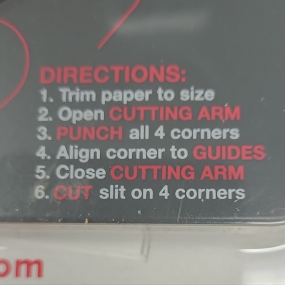 NEW - WE R MEMORY KEEPERS PINWHEEL PUNCH BOARD - Picture 4 of 7